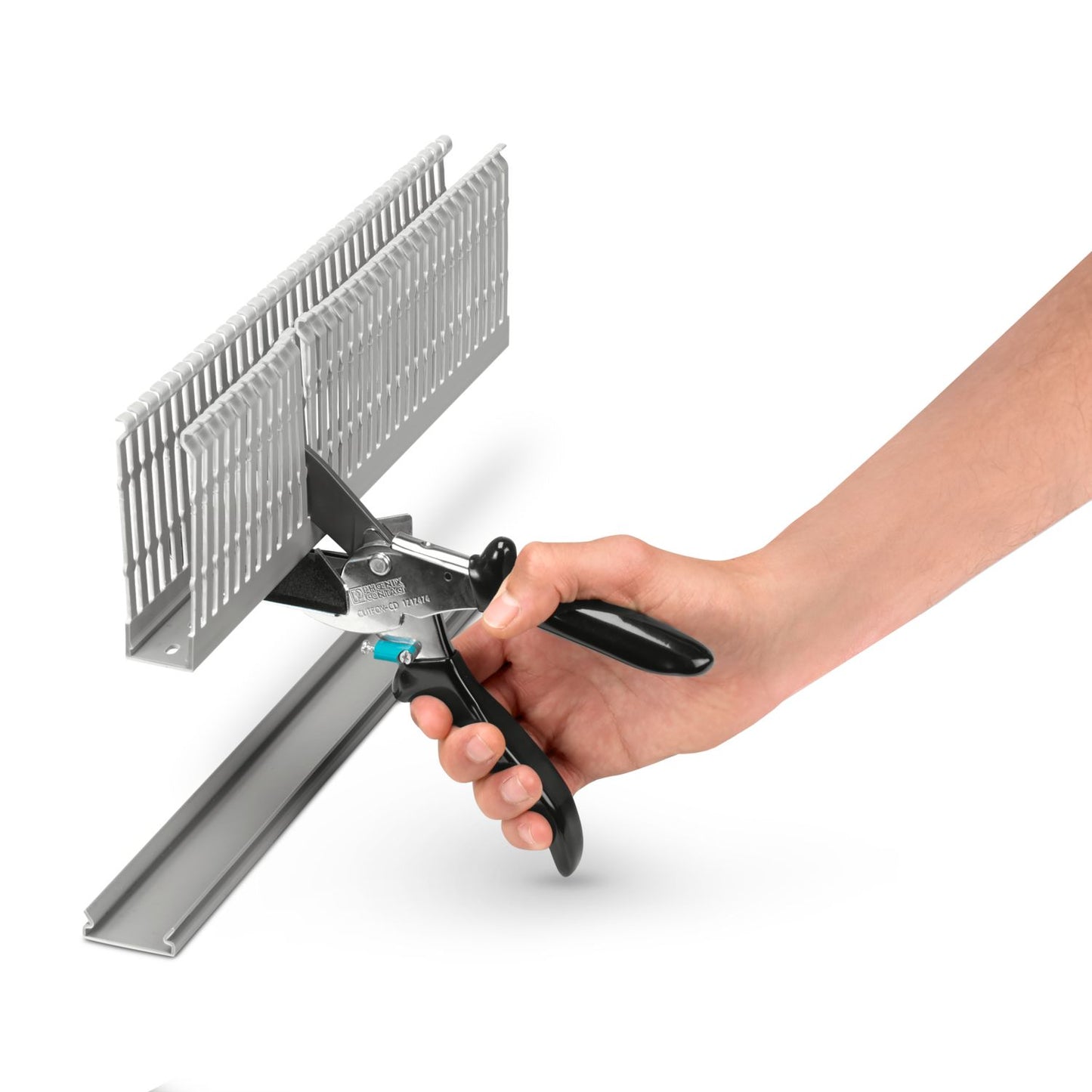 CUTFOX-CD - Cable duct cutter